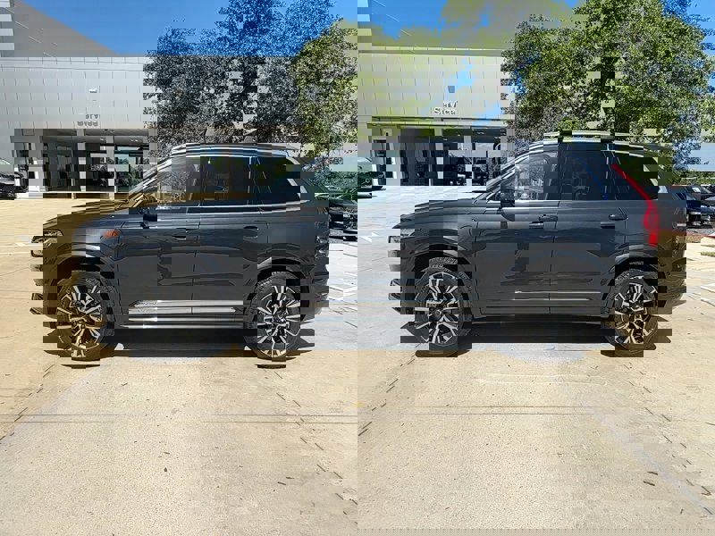 2022 Volvo XC90 Recharge T8 Inscription Expression photo 3