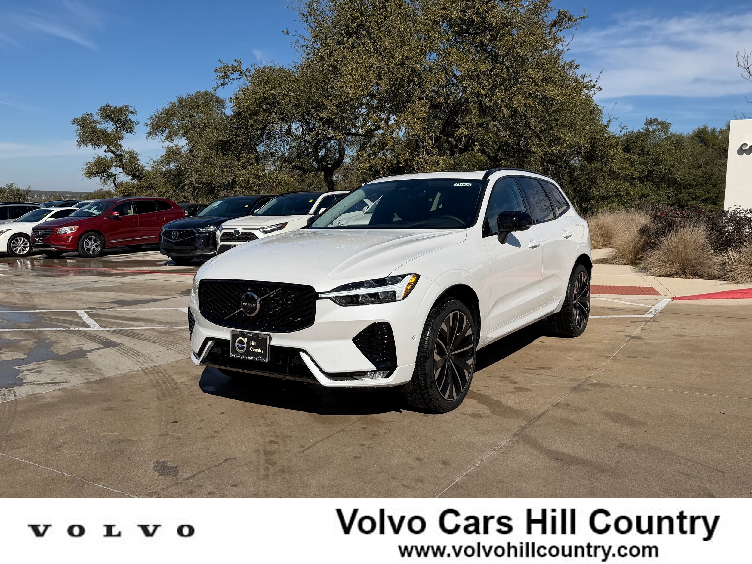 New 2026 Volvo XC60 B5 Ultra