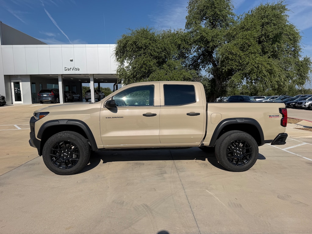 Used 2023 Chevrolet Colorado Trail Boss Truck Crew Cab