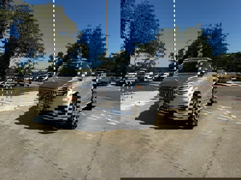 YV4H600LXN1845805