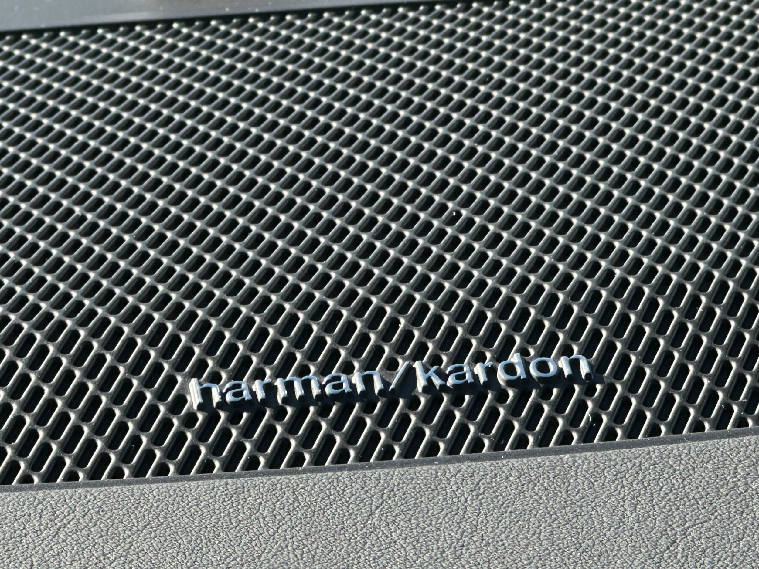 2026 Volvo XC90 Plus - Photo 16