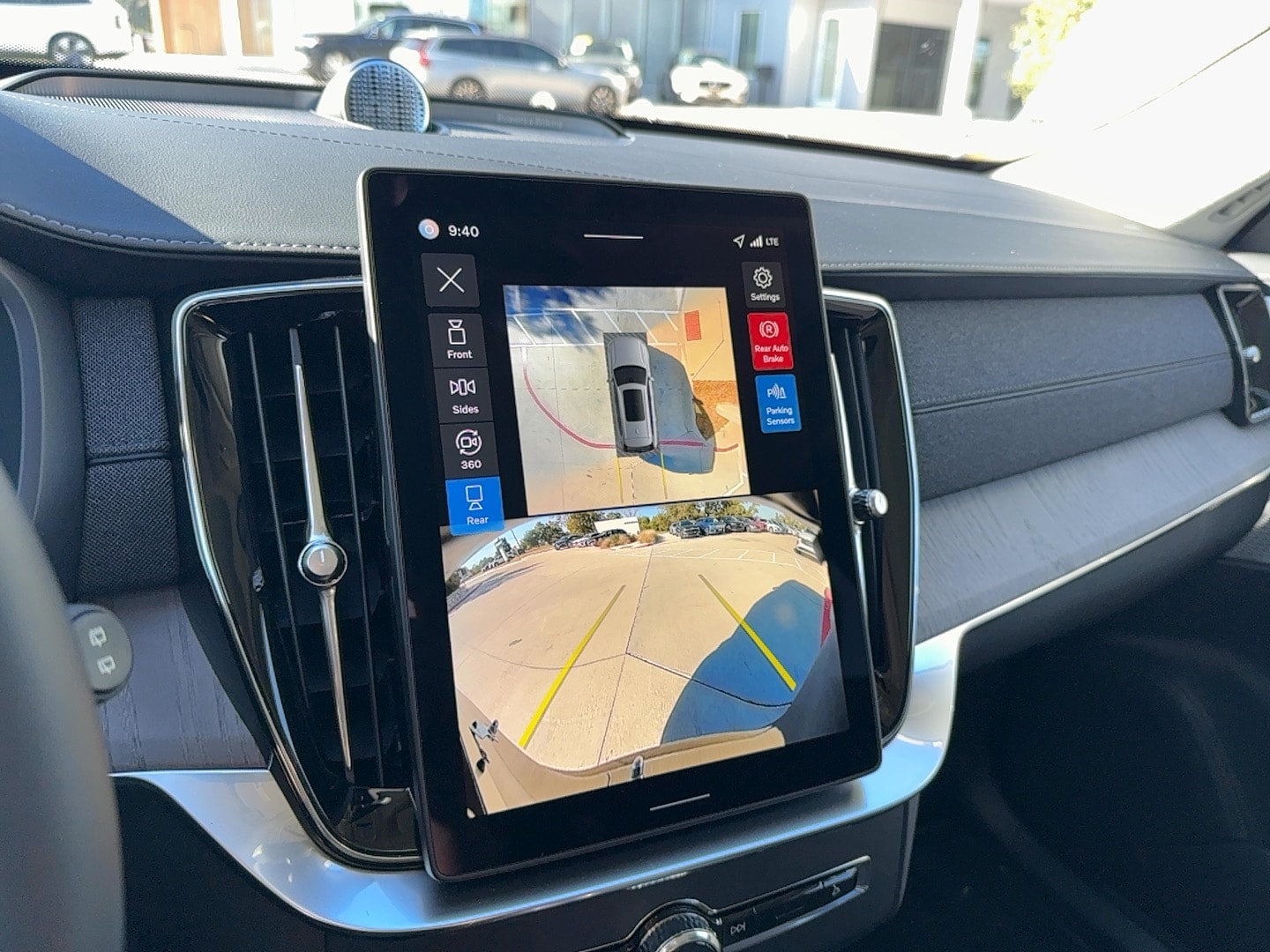 2026 Volvo XC90 Ultra - Photo 23