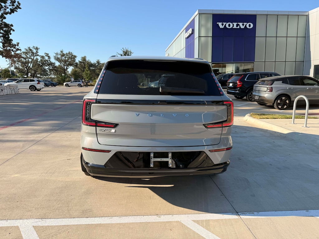 New 2025 Volvo EX90 Twin Motor Performance Ultra 6-Seater SUV