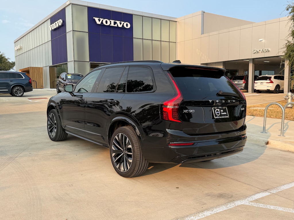 Certified 2026 Volvo XC90 B6 Ultra Dark Theme 7-Seater SUV