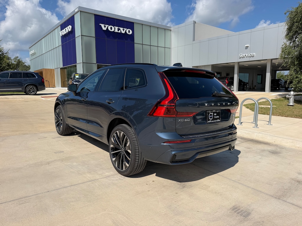 New 2026 Volvo XC60 plug-in hybrid T8 Ultra SUV