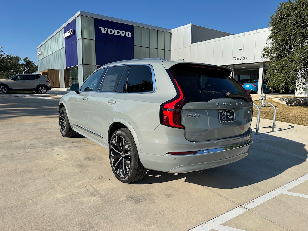New 2026 Volvo XC90 B6 Plus 7-Seater SUV