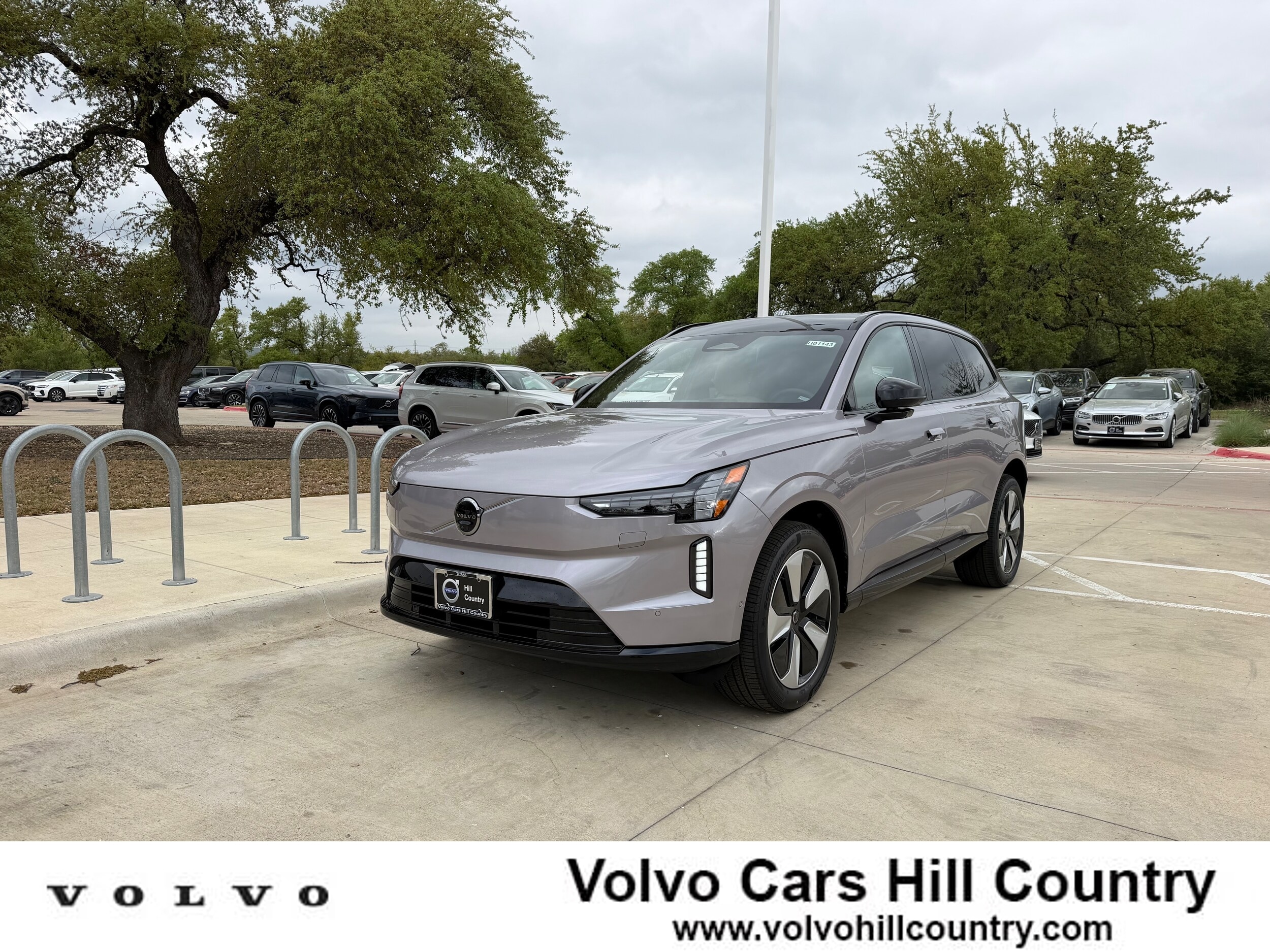 2026 Volvo EX90 Plus RWD