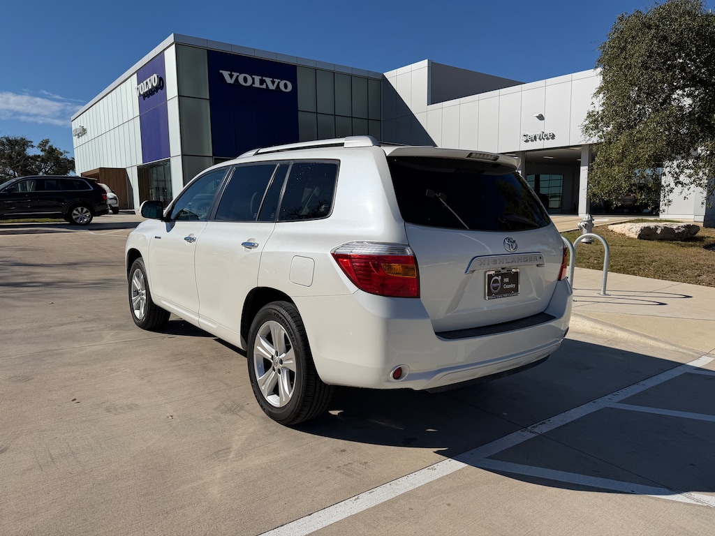 Used 2010 Toyota Highlander Limited SUV