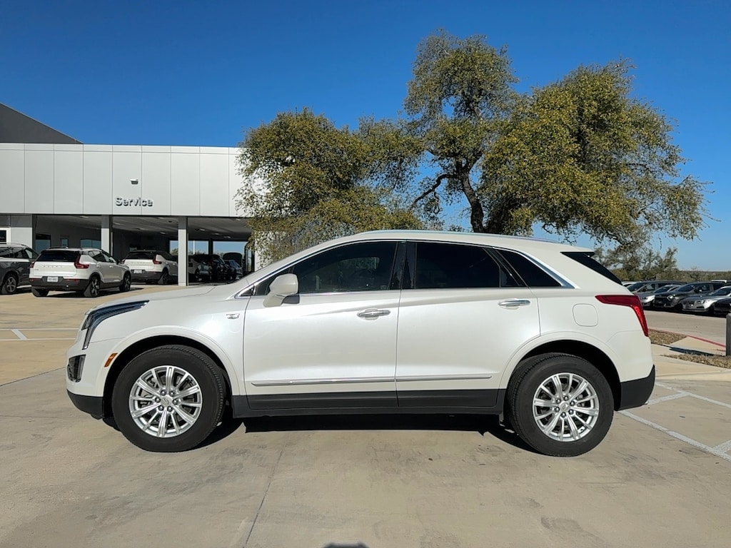 Used 2017 CADILLAC XT5 SUV