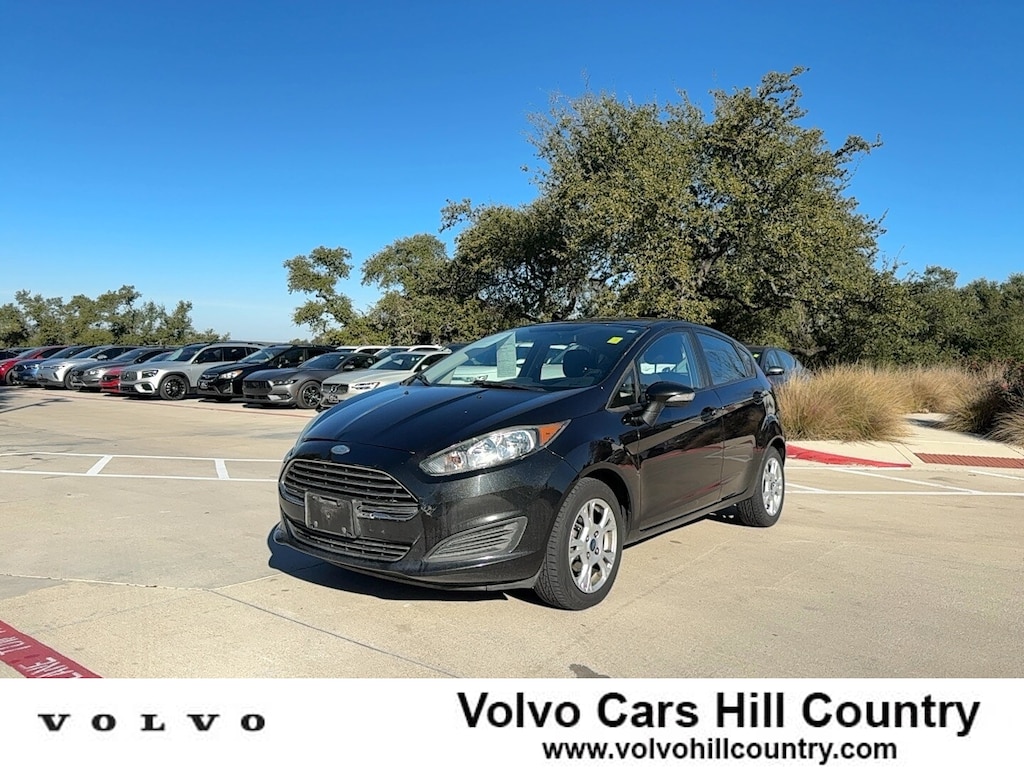 Used 2014 Ford Fiesta SE Hatchback