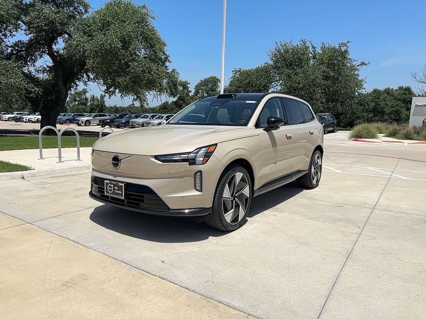 Used 2025 Volvo EX90 Ultra with VIN 7JDEV3VL7SG016094 for sale in Austin, TX