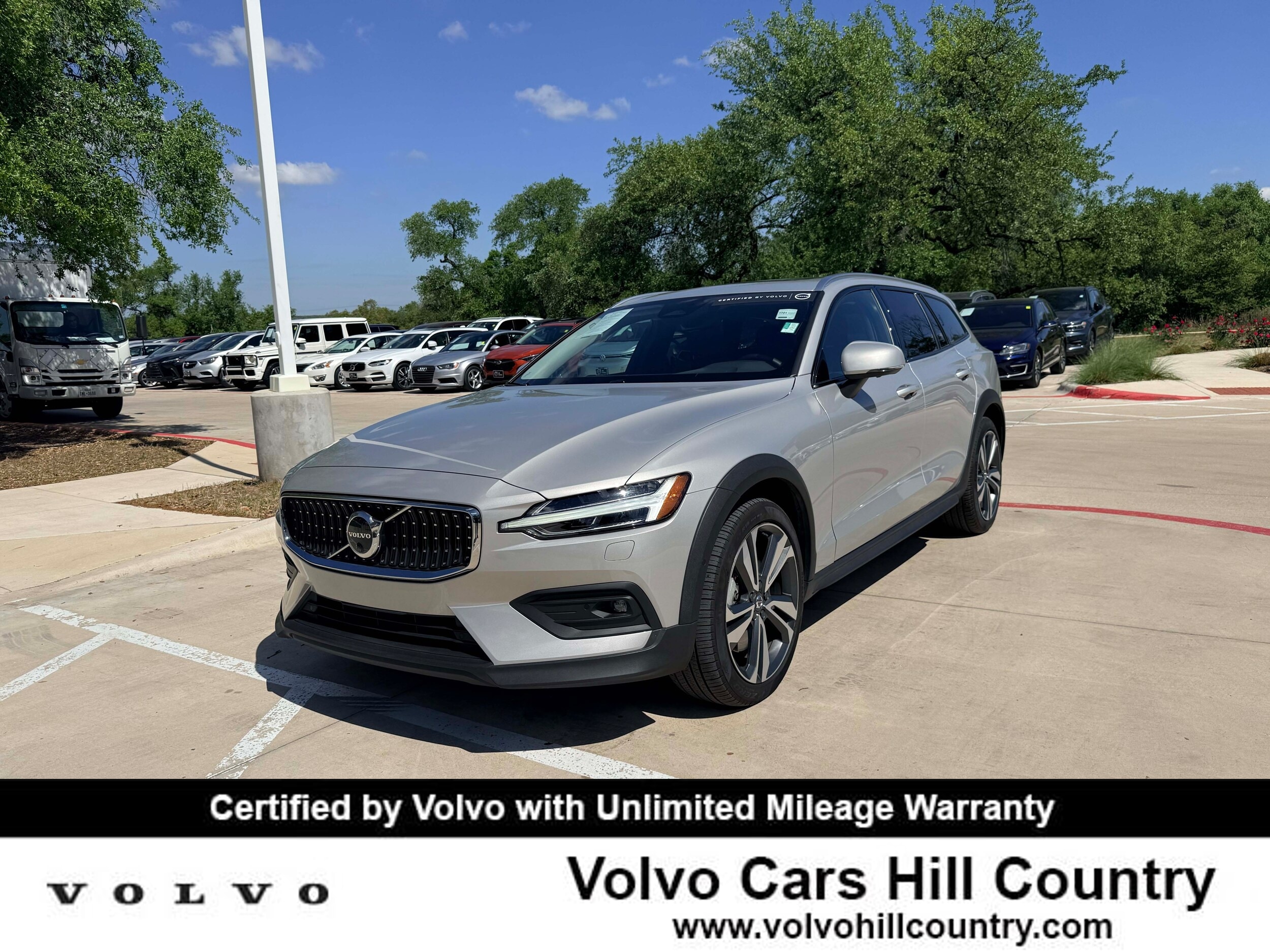 Silver Dawn 2025 Volvo V60 Cross Country B5 Plus AWD Wagon All-Wheel Drive 8-Speed Automatic