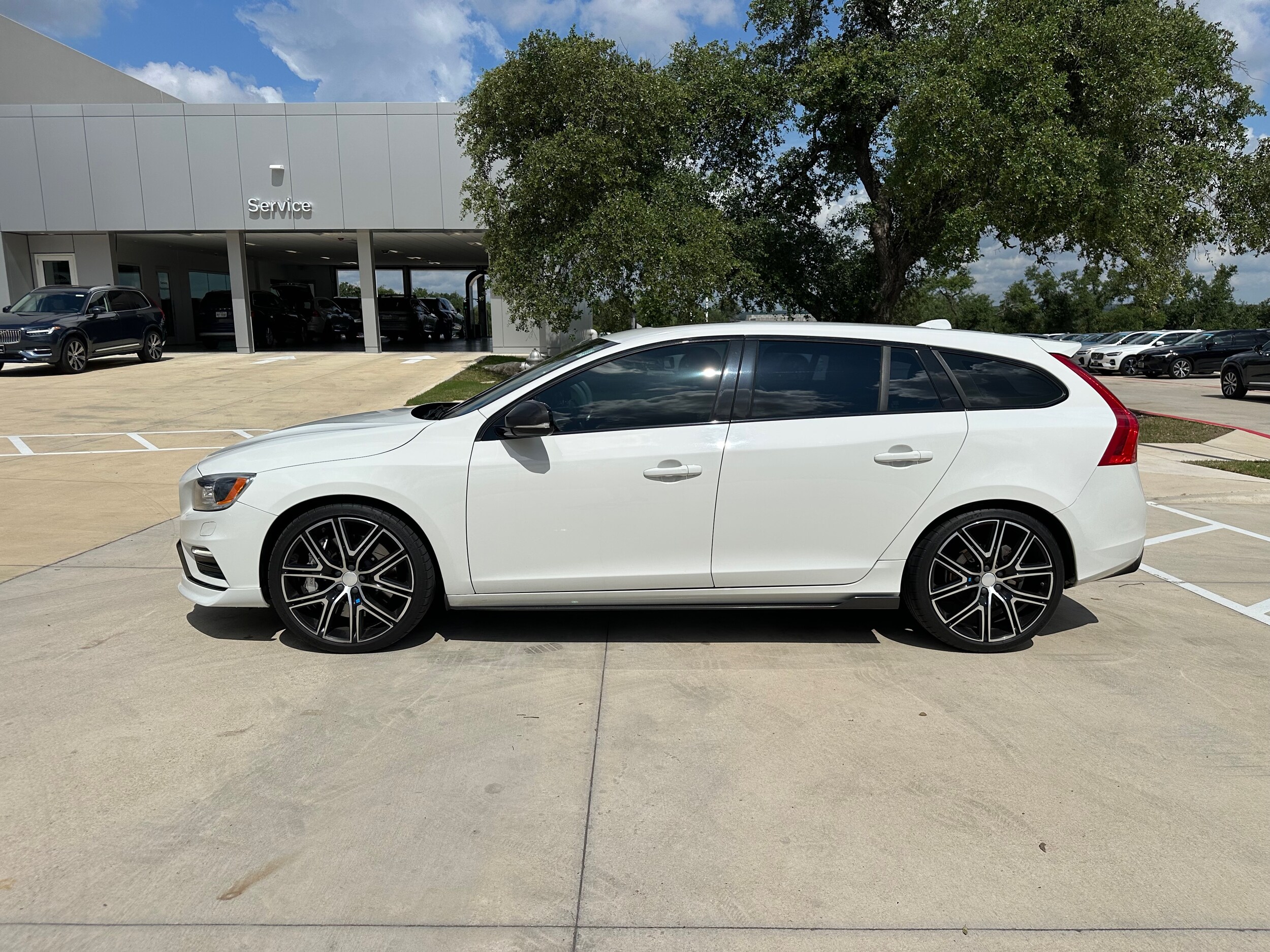 2018 Volvo V60 Polestar photo 3