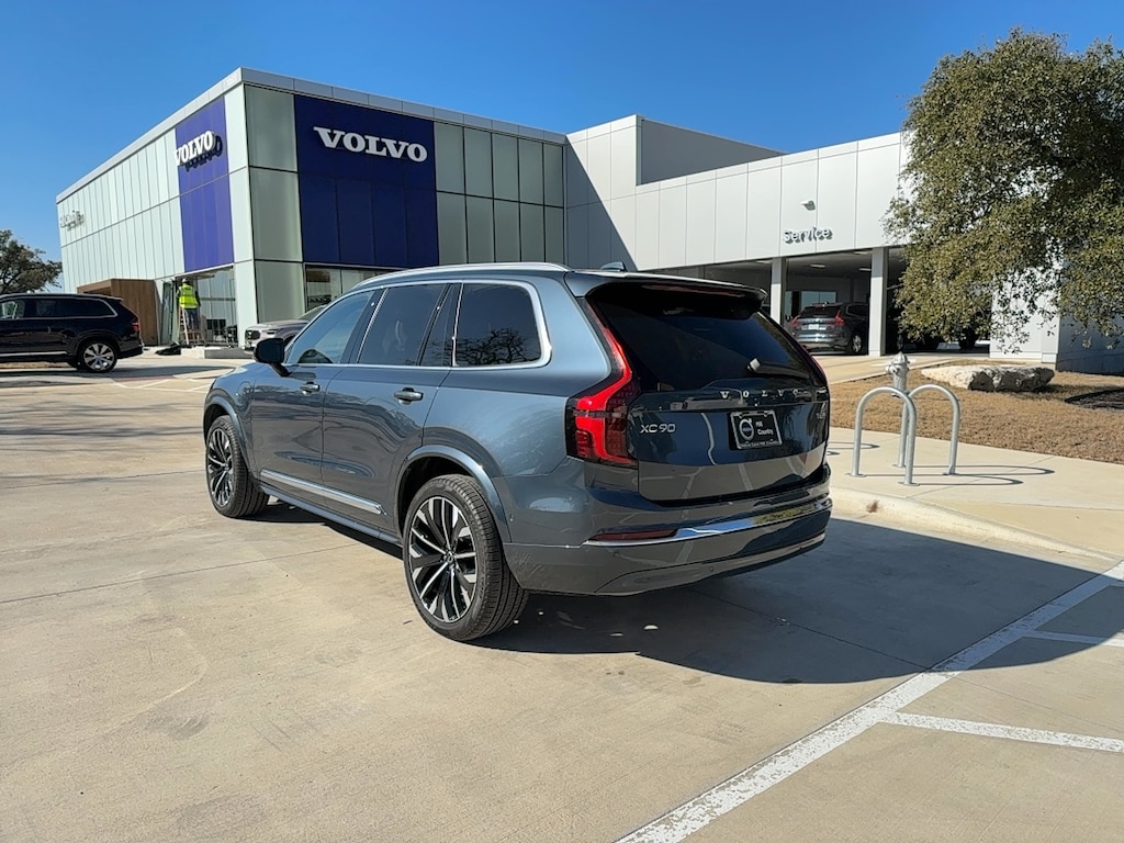 Used 2025 Volvo XC90 plug-in hybrid T8 (2025.5) Ultra 6-Seater SUV