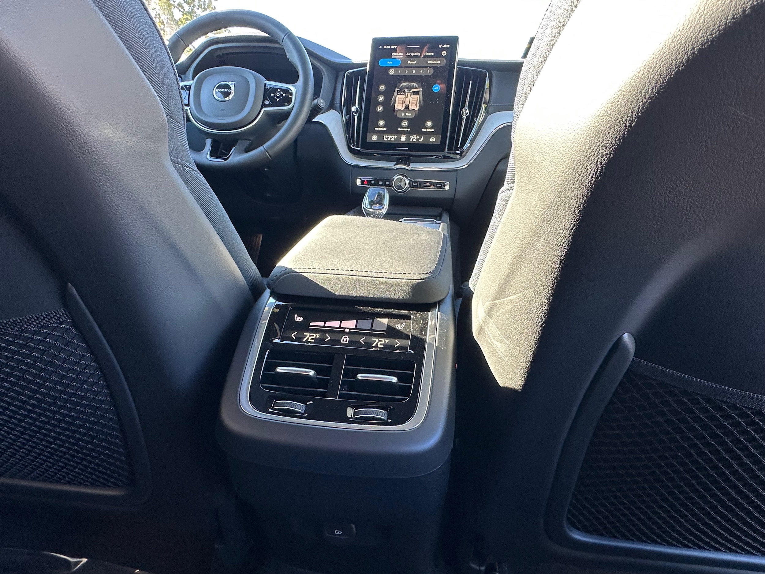 2026 Volvo XC60 Ultra - Photo 11