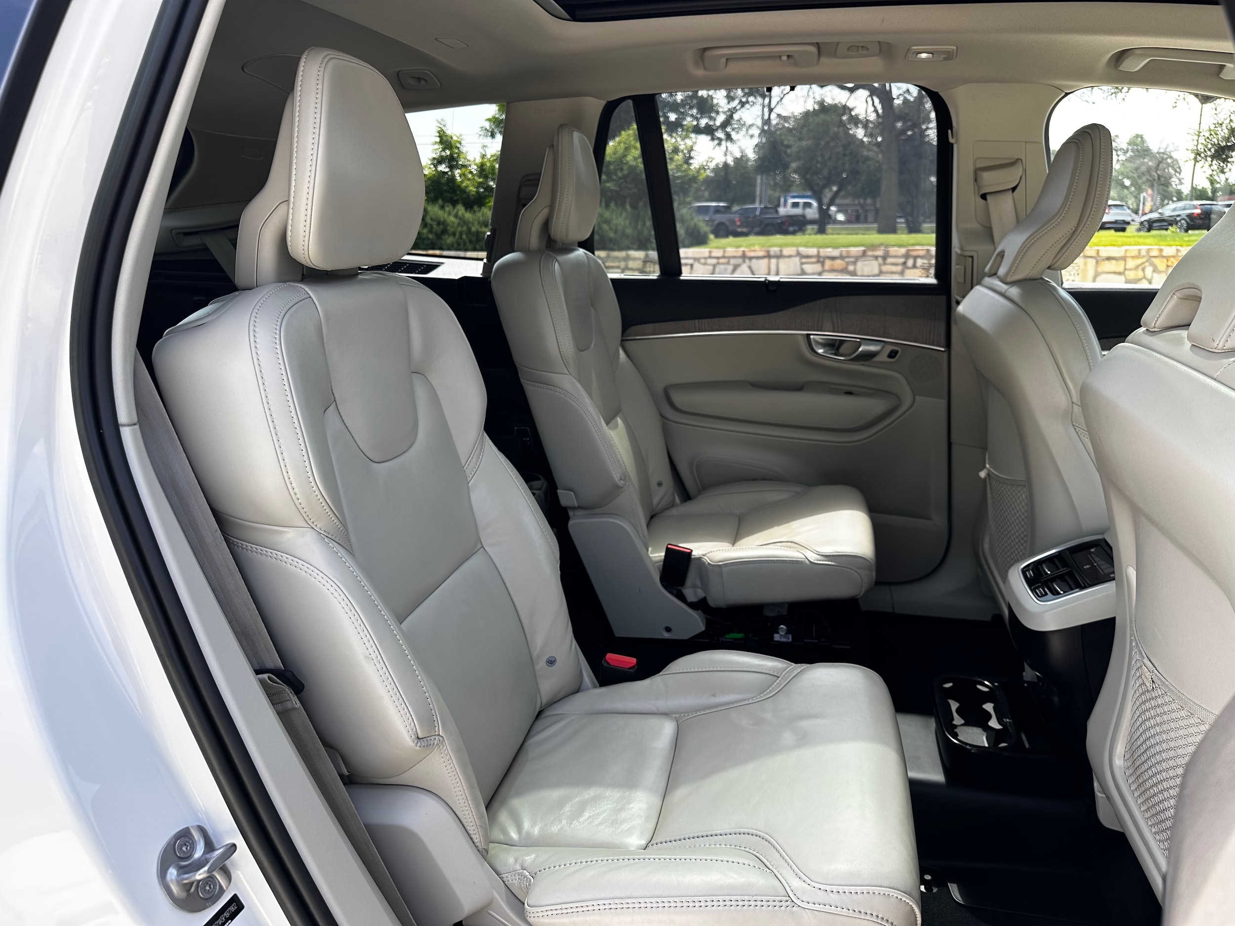 2023 Volvo XC90 Ultimate - Photo 12