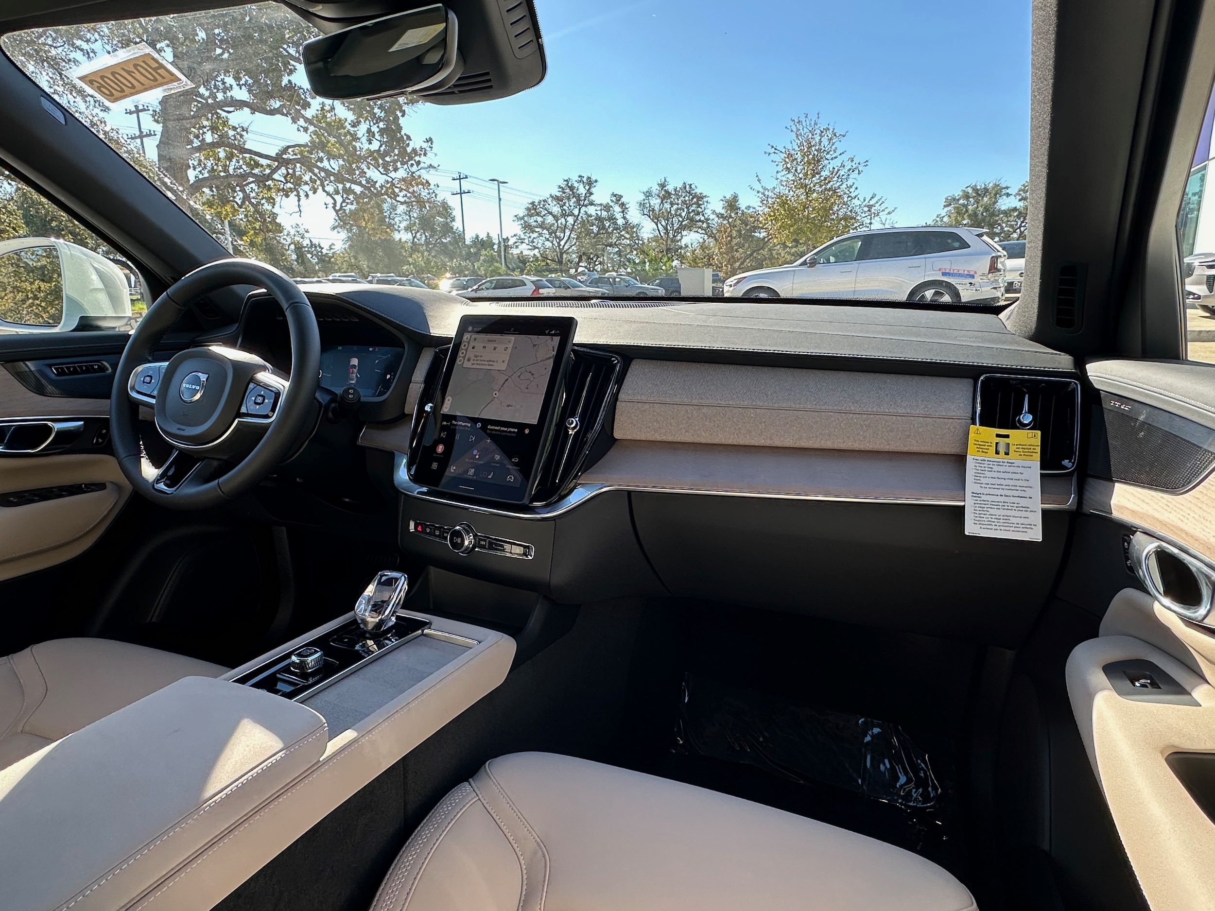 2026 Volvo XC90 Plus - Photo 11