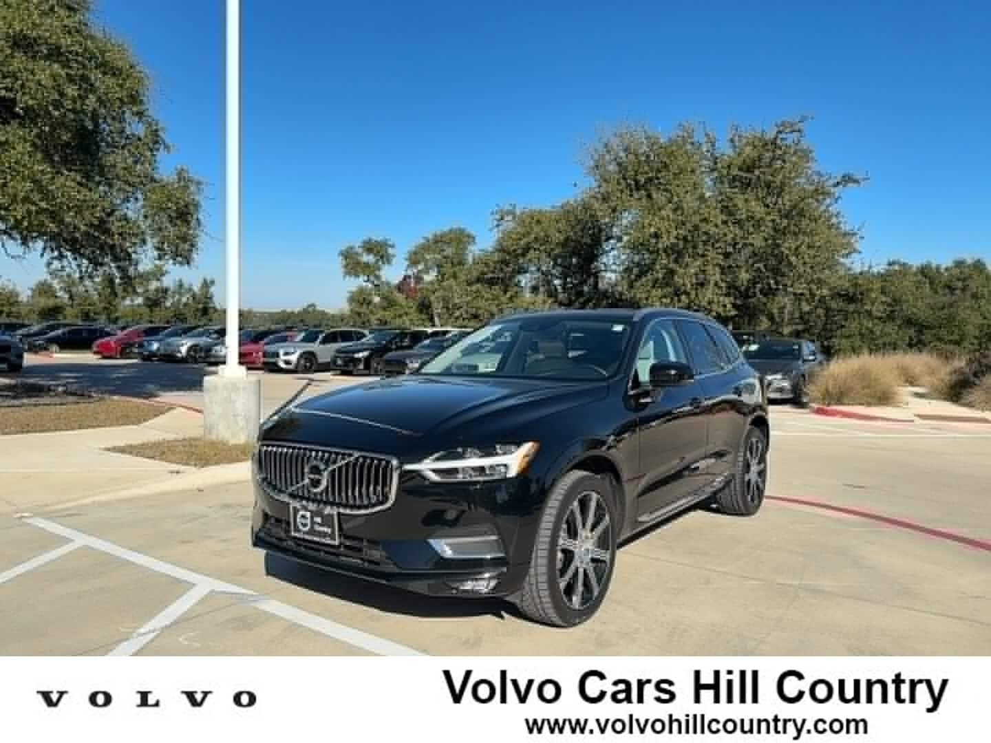 2021 Volvo XC60 Inscription's photo
