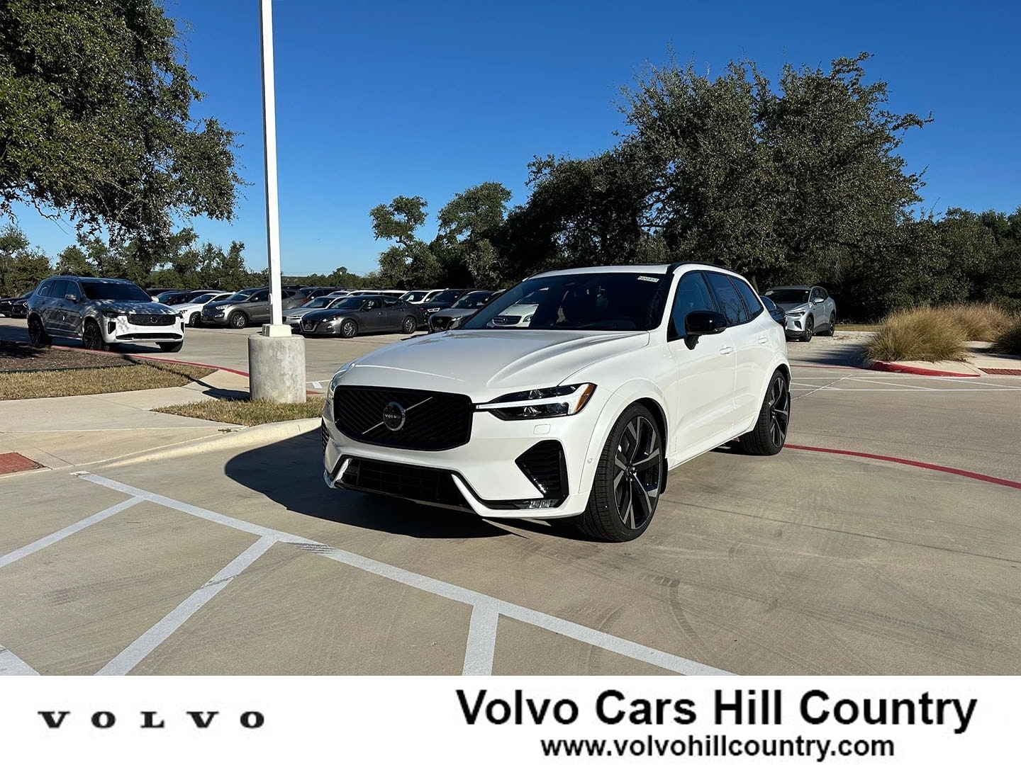 2026 Volvo XC60 Ultra's photo