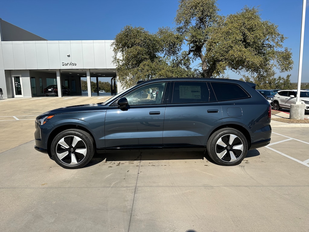 Used 2025 Volvo EX90 Twin Motor Plus 7-Seater SUV