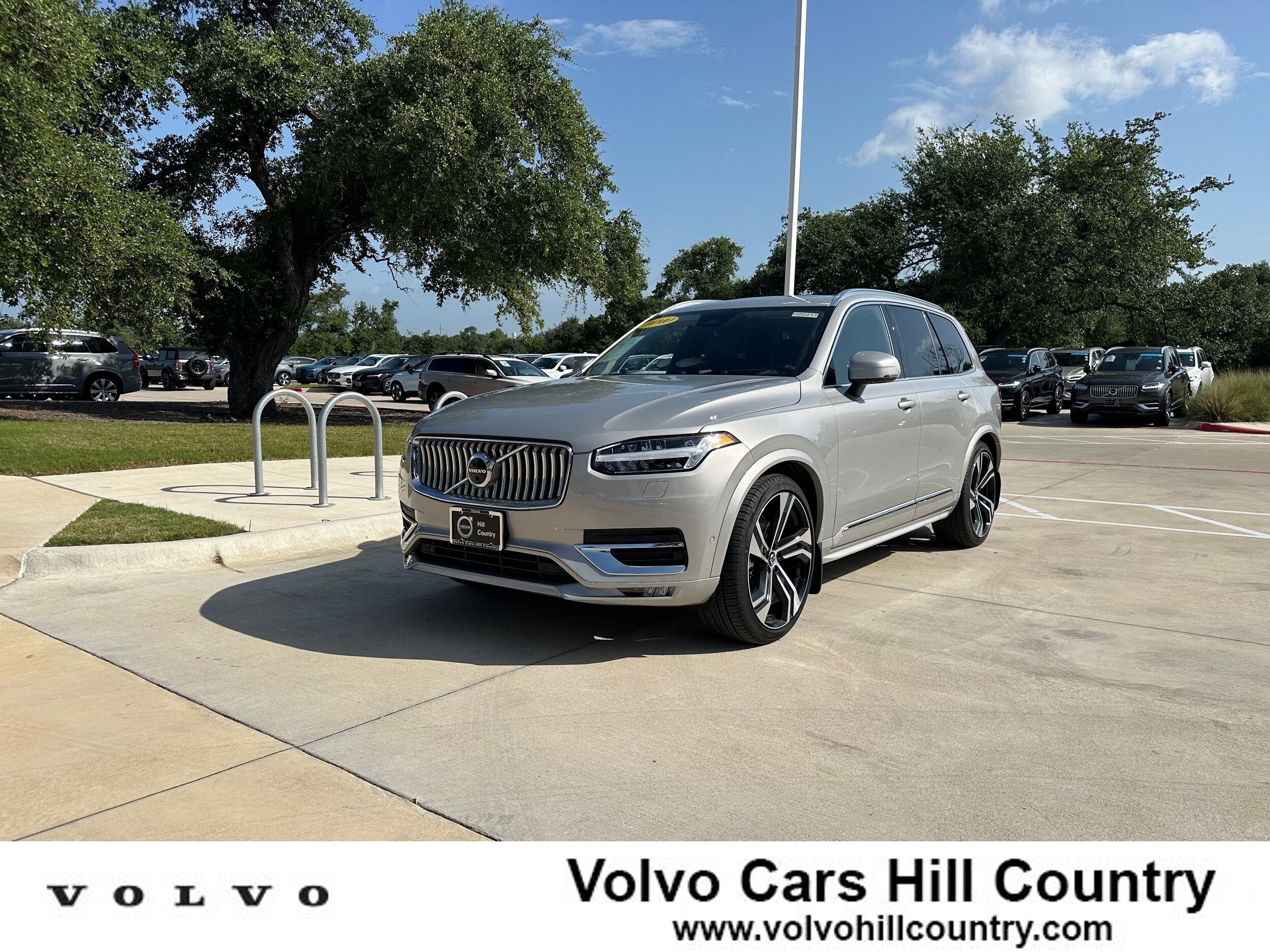 2025 Volvo XC90 Ultra's photo