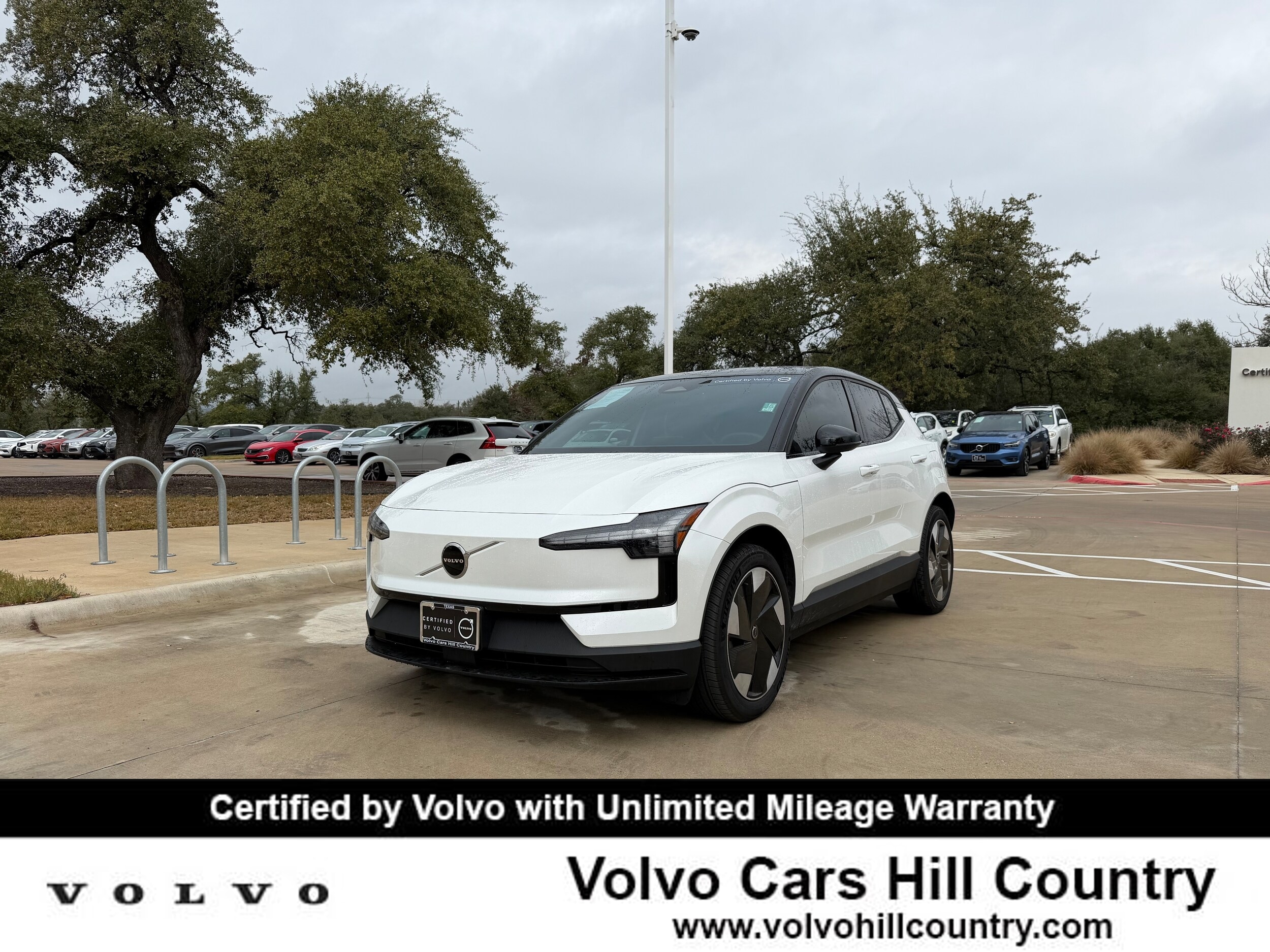 2025 Volvo EX30 Twin Motor Performance Plus's photo