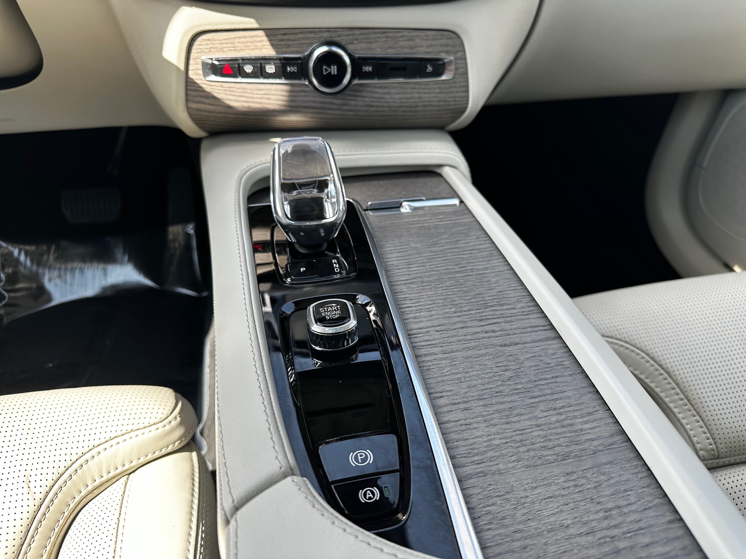 2023 Volvo XC90 Ultimate - Photo 16