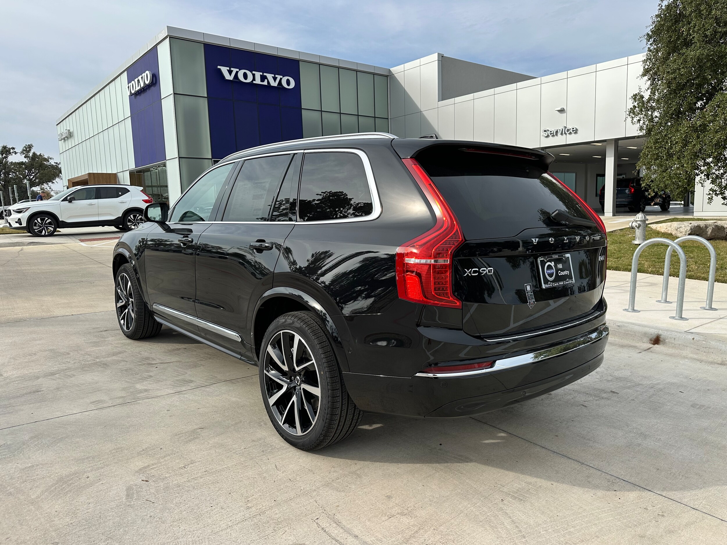 2025 Volvo XC90 Plus photo 4