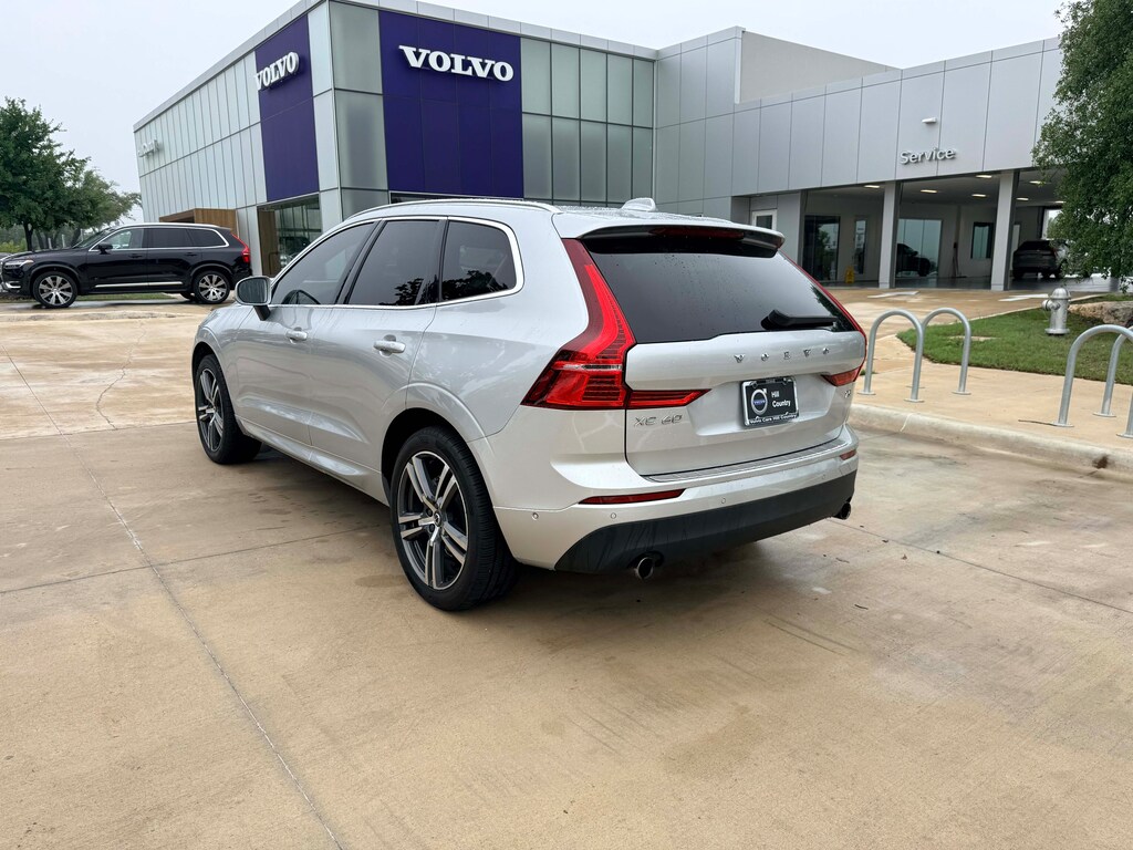 Used 2019 Volvo XC60 T5 Momentum SUV