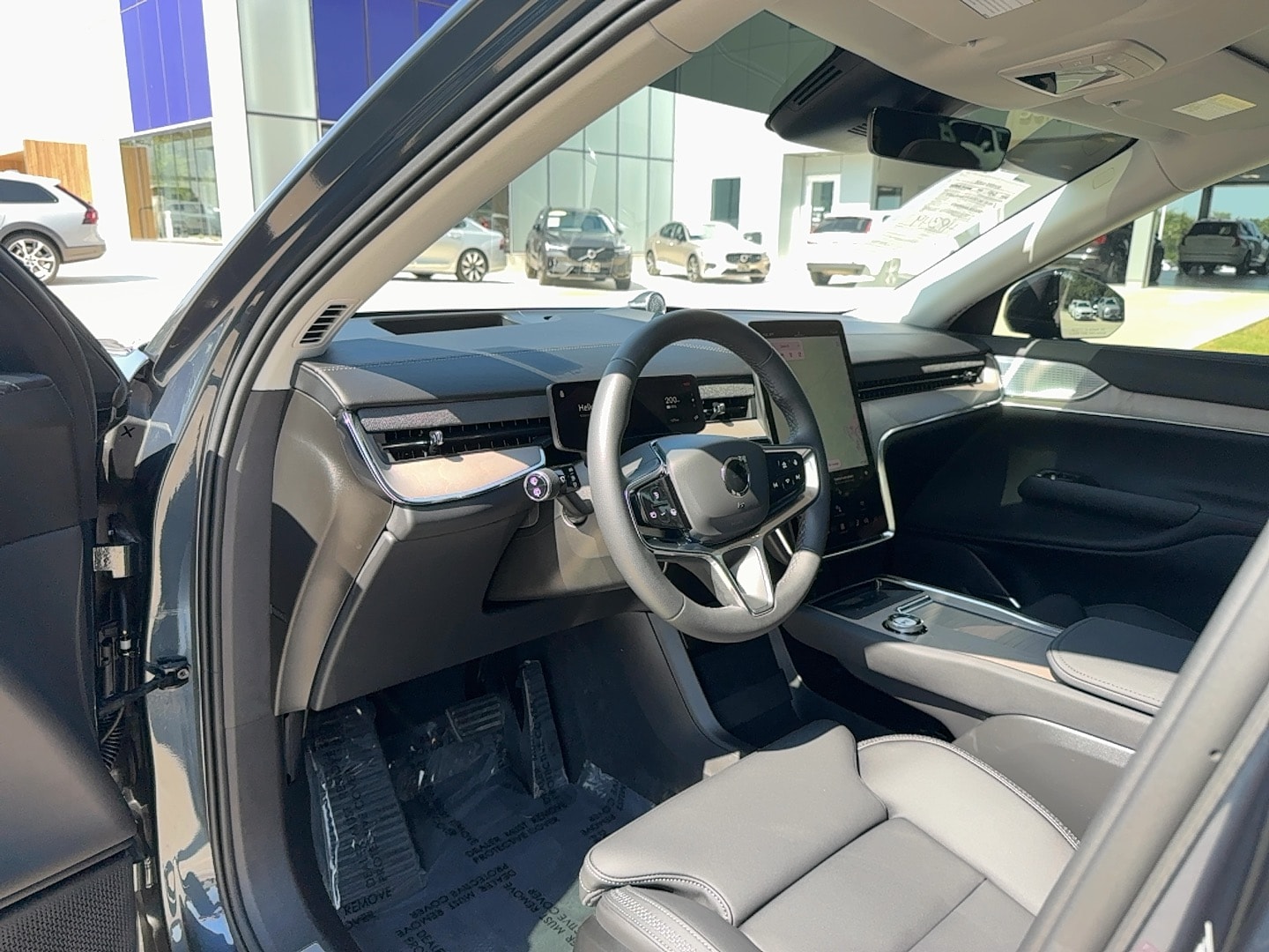 2025 Volvo EX90 Ultra - Photo 11