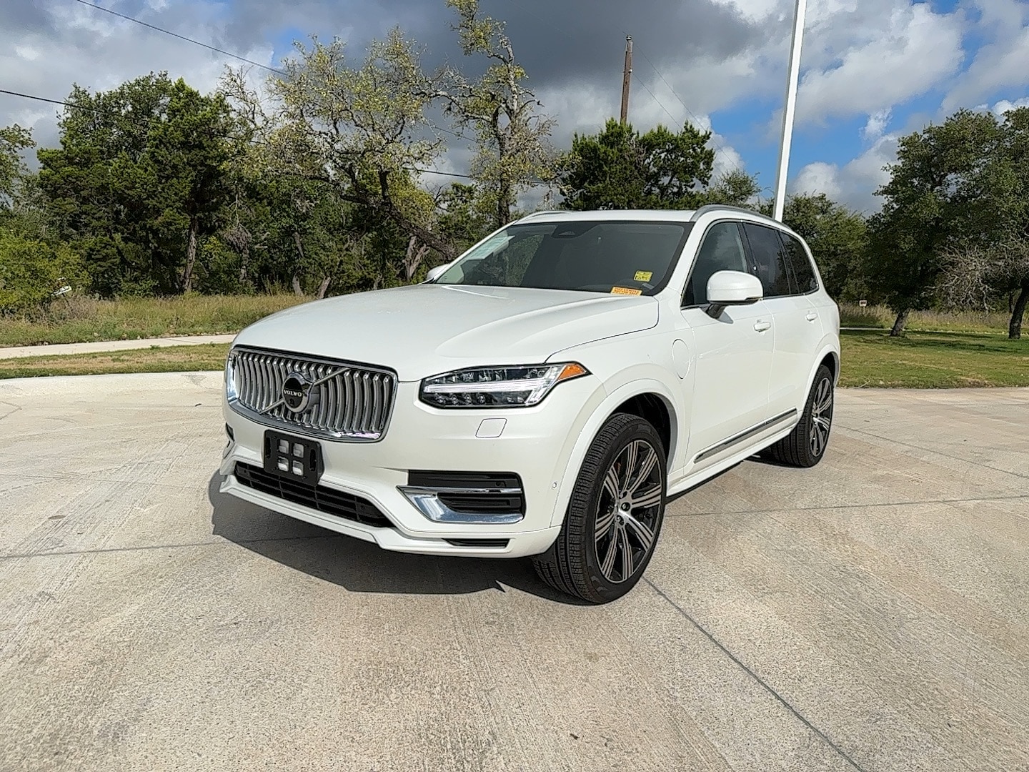 Certified 2024 Volvo XC90 Plus with VIN YV4H60LE2R1218213 for sale in Austin, TX