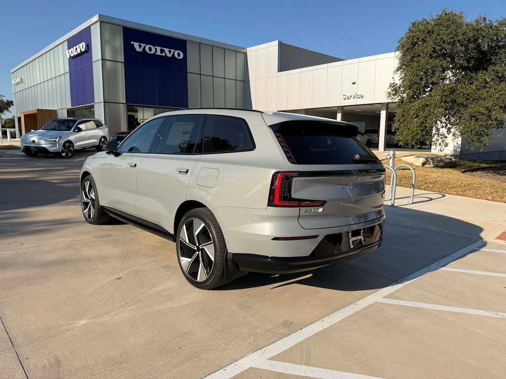 New 2025 Volvo EX90 Twin Motor Performance Ultra 6-Seater SUV