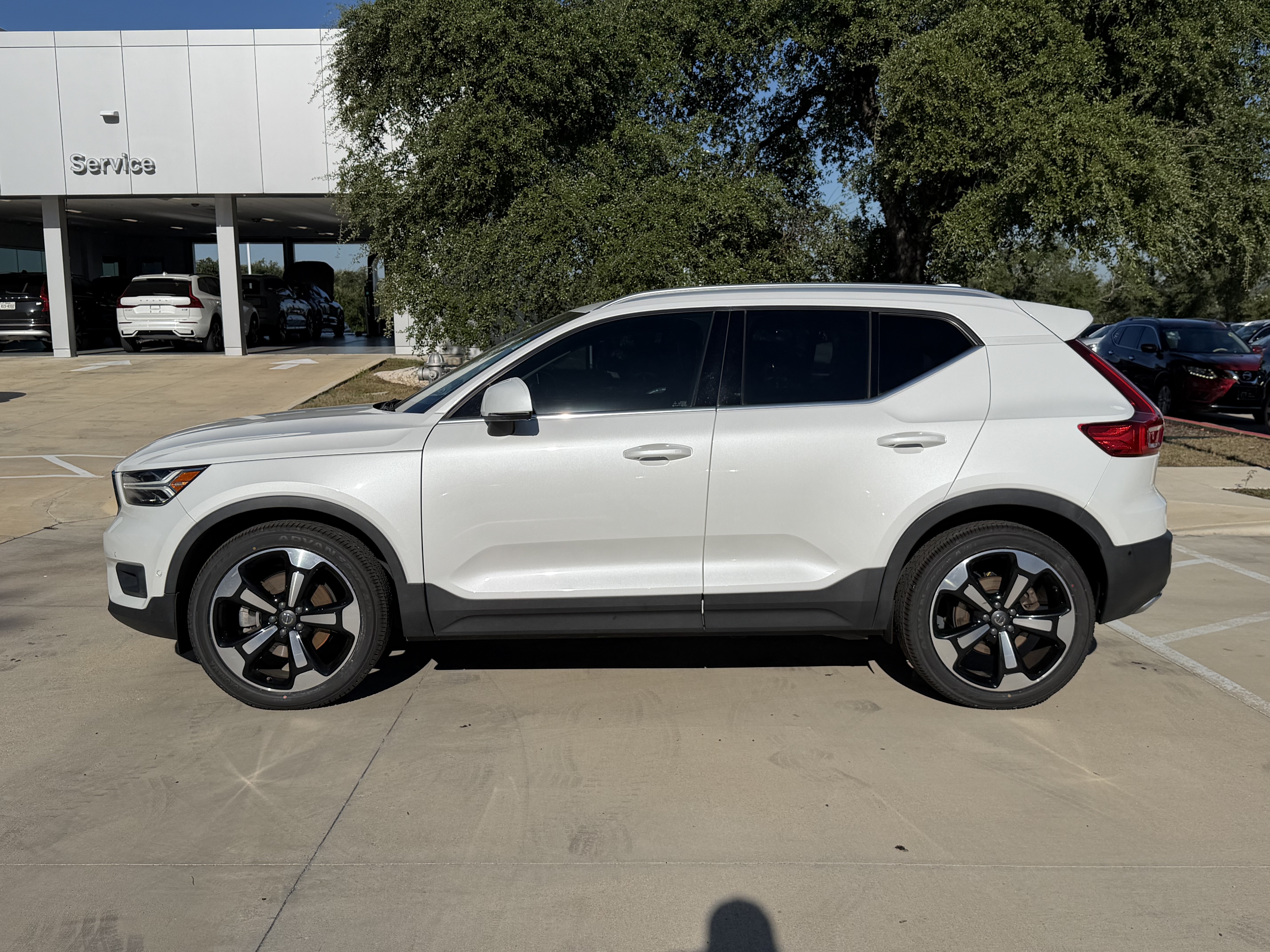 Used 2019 Volvo XC40 T5 Inscription SUV