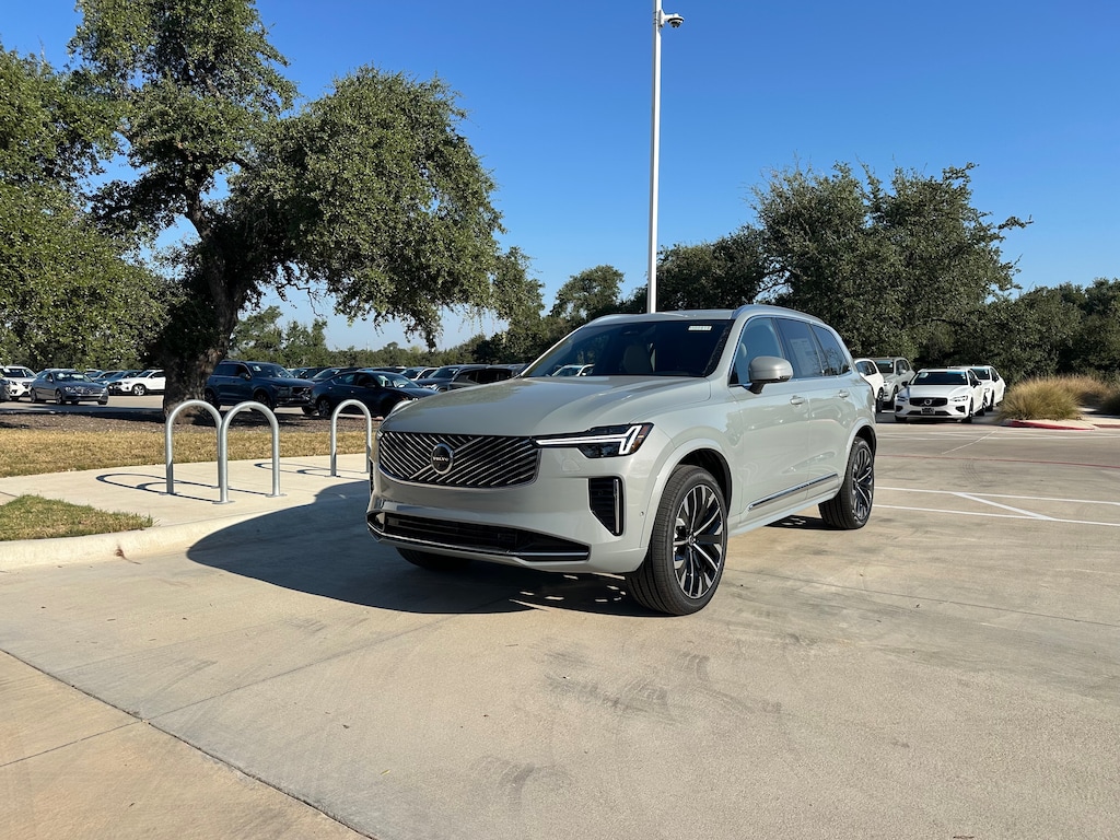 New 2026 Volvo XC90 B6 Plus 7-Seater SUV