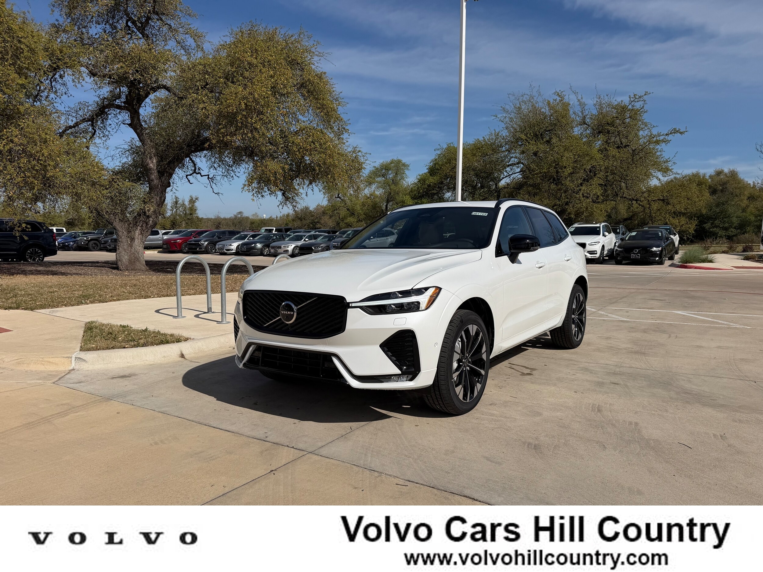 New 2026 Volvo XC60 B5 Plus