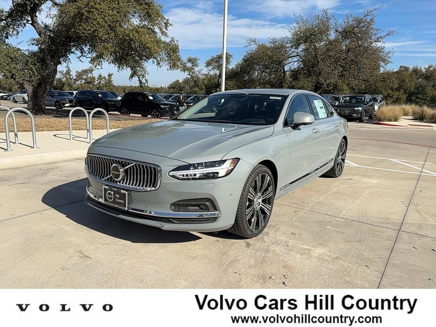 2025 Volvo S90 Sedan 