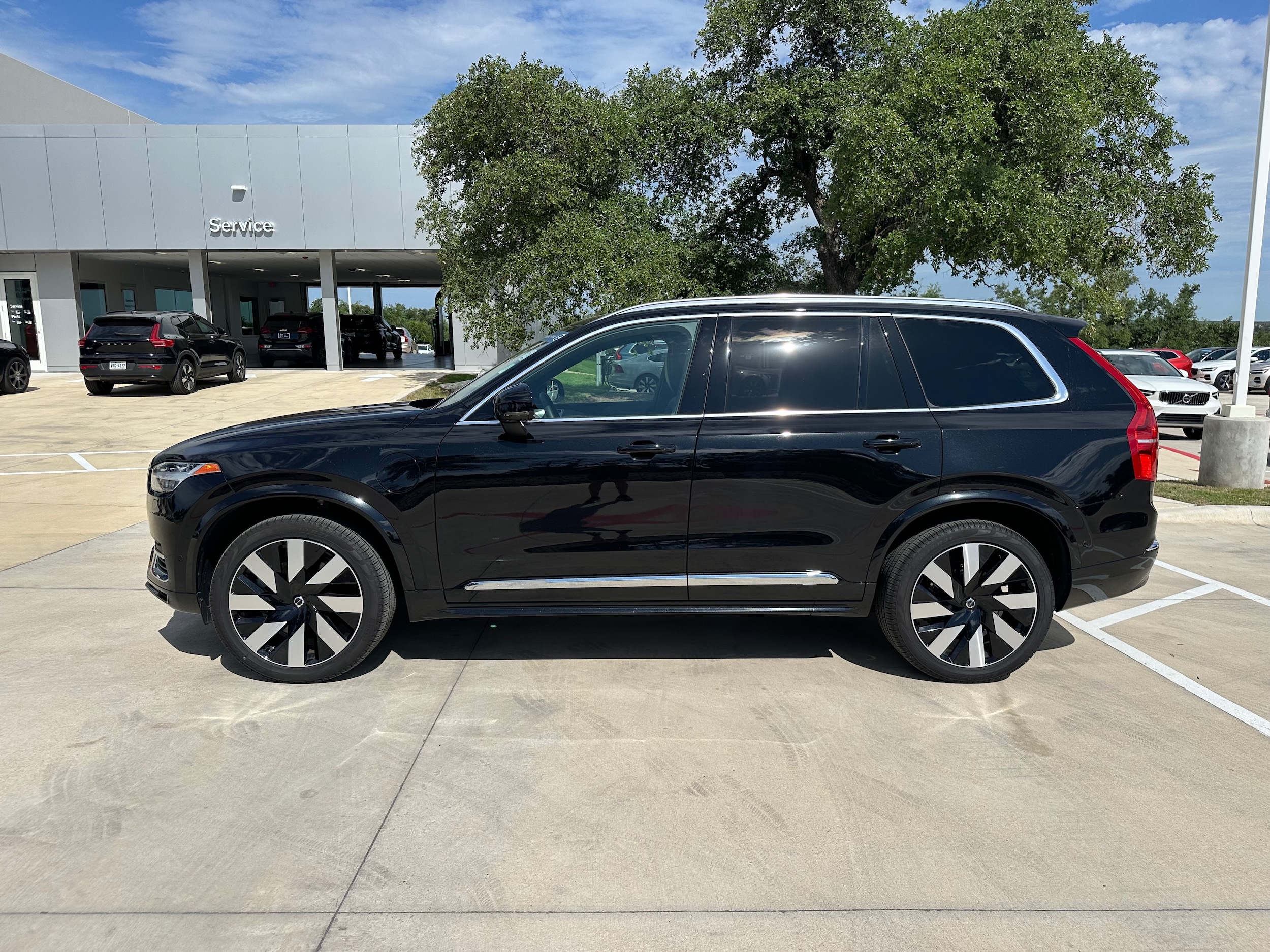 2024 Volvo XC90 Ultimate - Photo 3