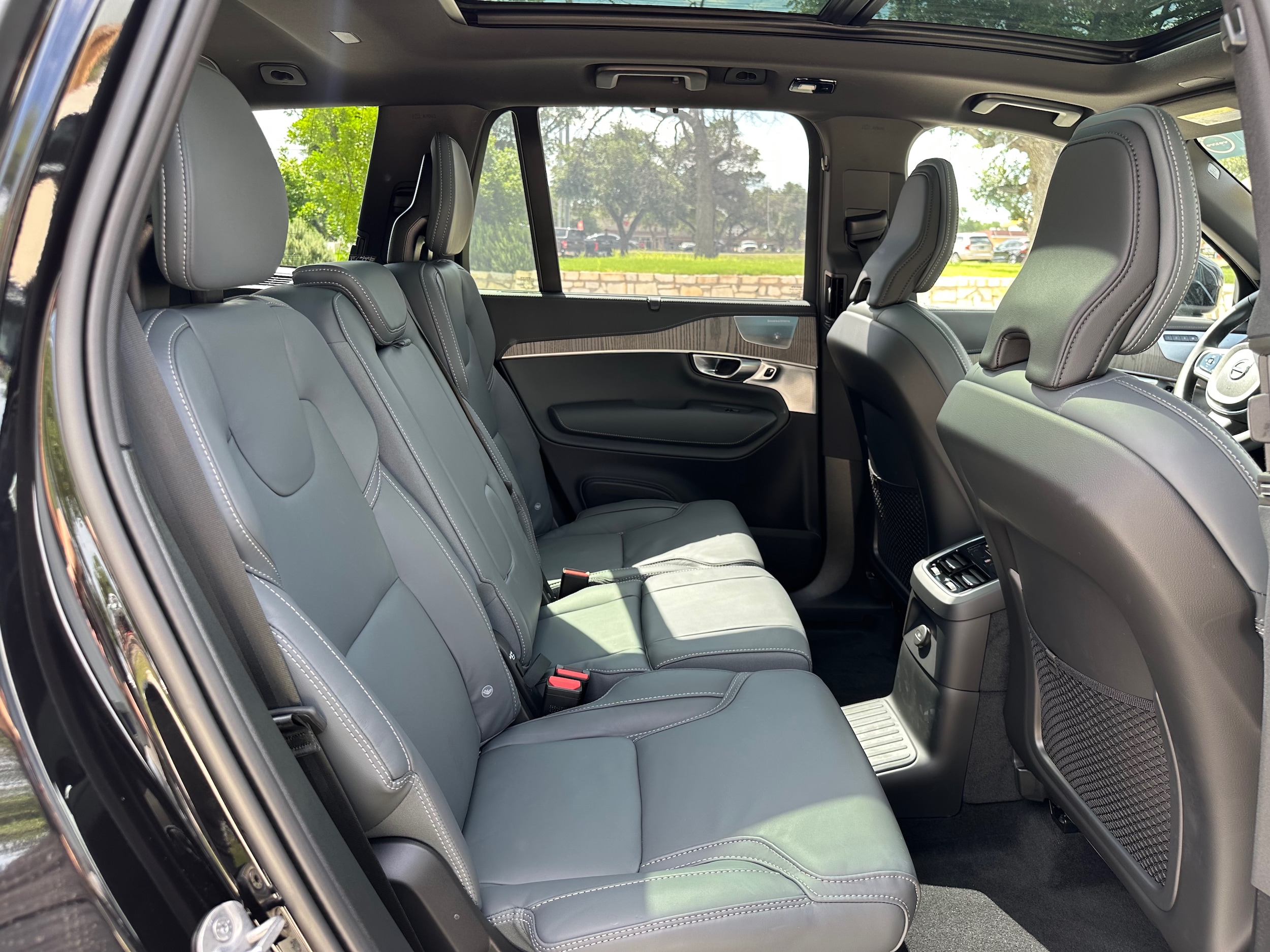2024 Volvo XC90 Ultimate - Photo 12