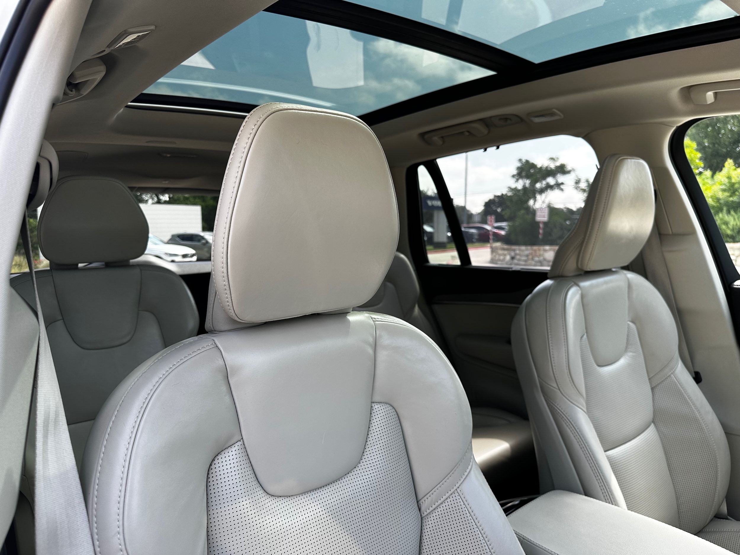 2023 Volvo XC90 Ultimate - Photo 11