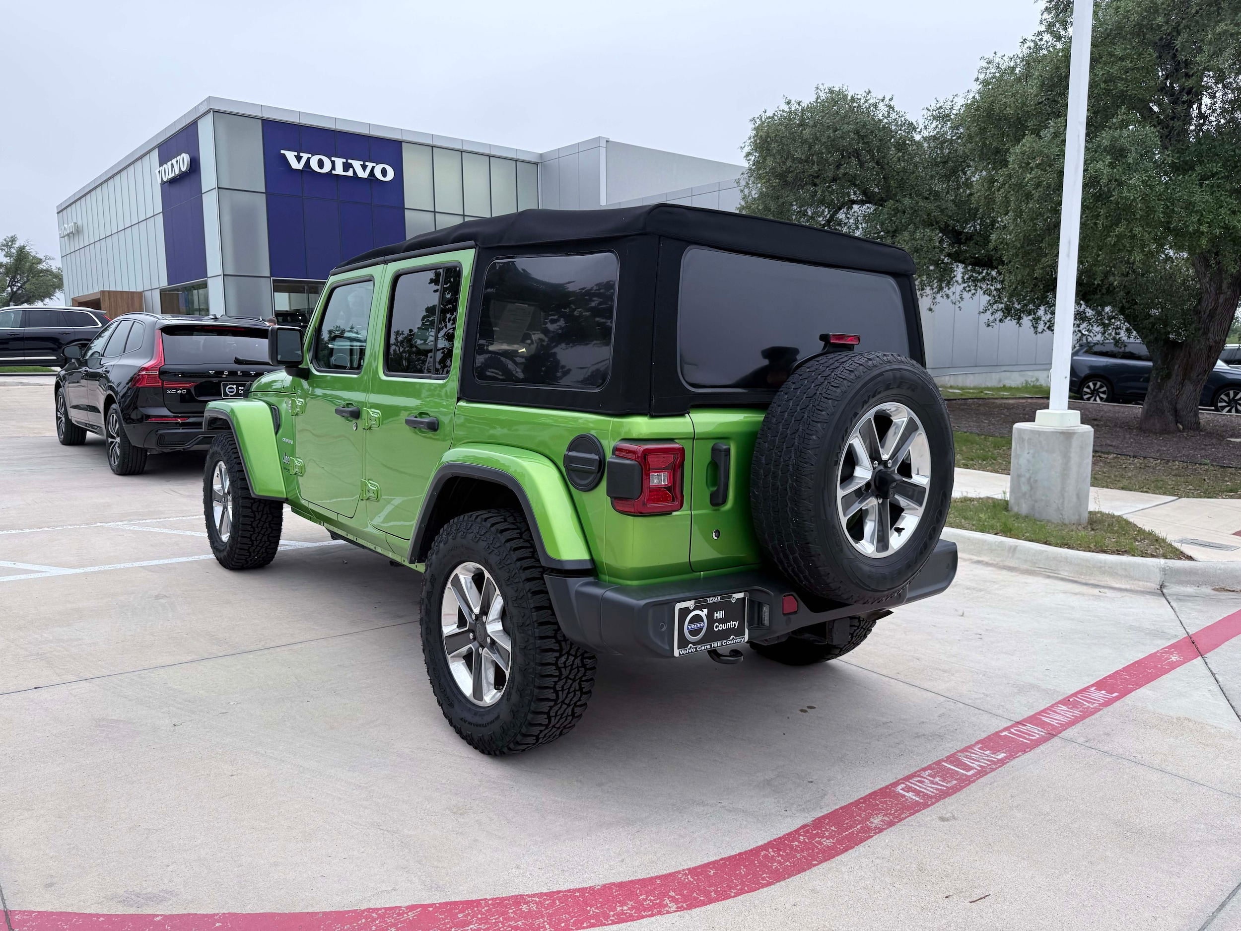 2018 Jeep All-New Wrangler Unlimited Sahara - Photo 4