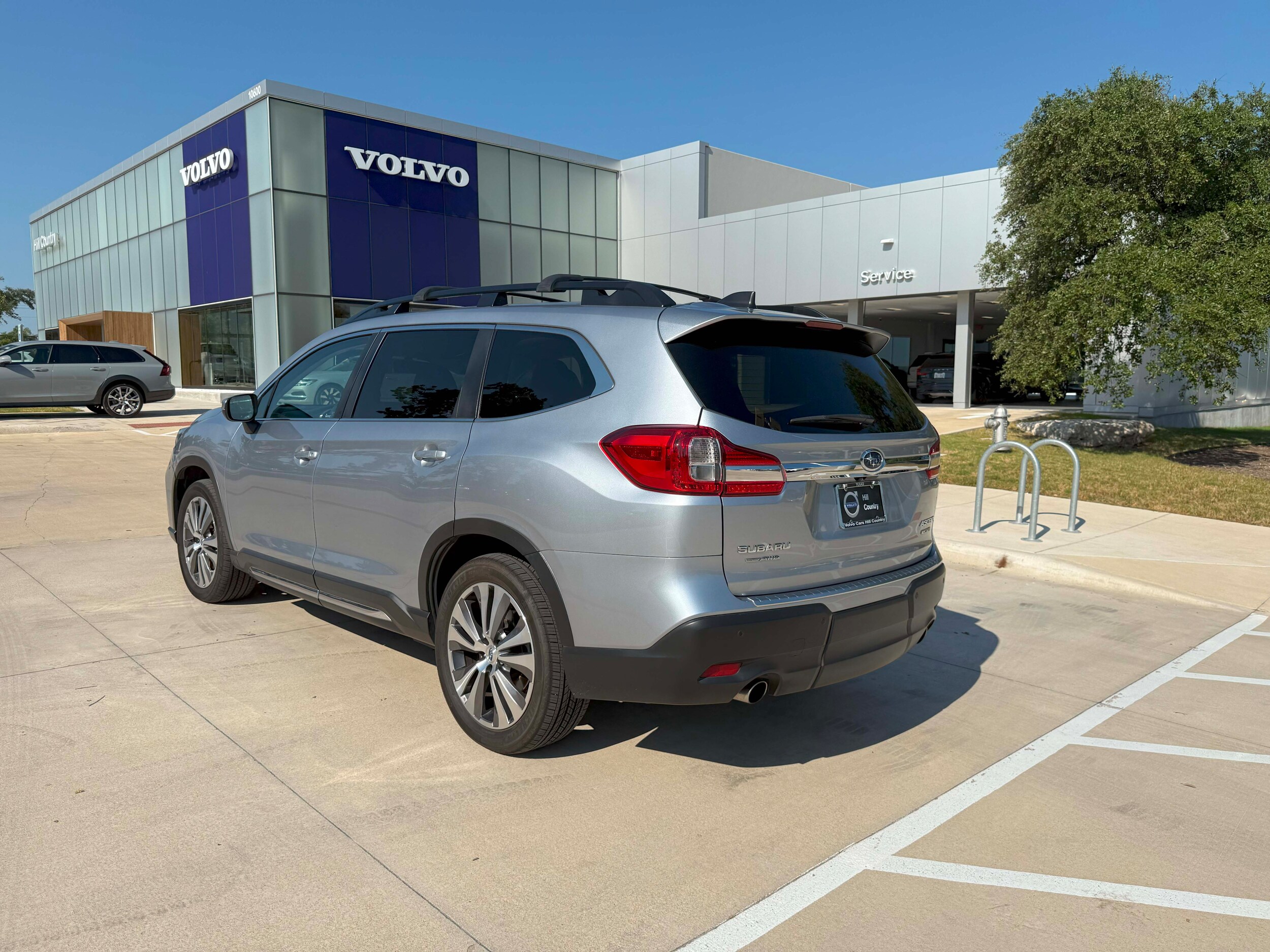 2021 Subaru Ascent Limited photo 2