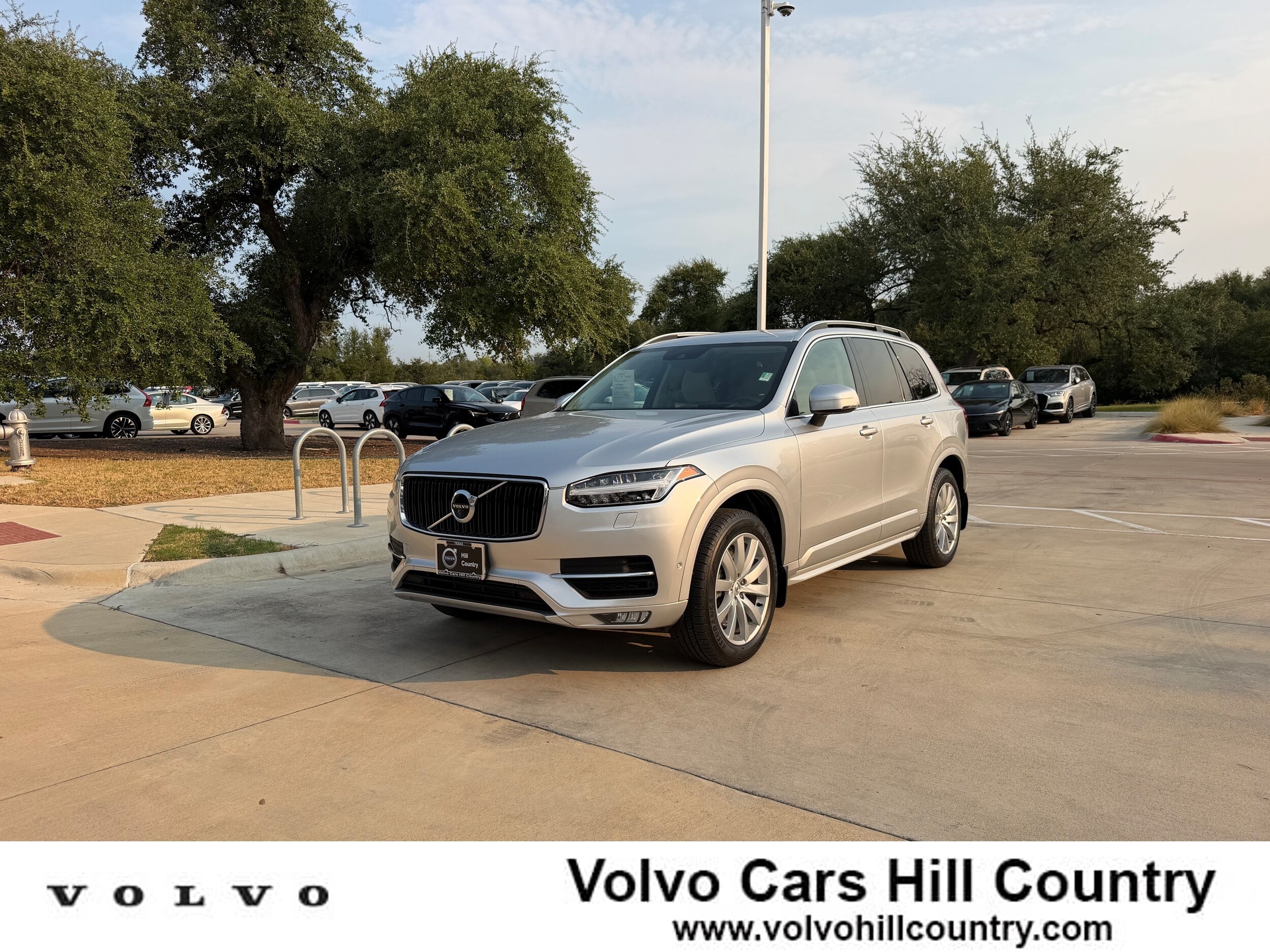 Used 2019 Volvo XC90 T6 Momentum