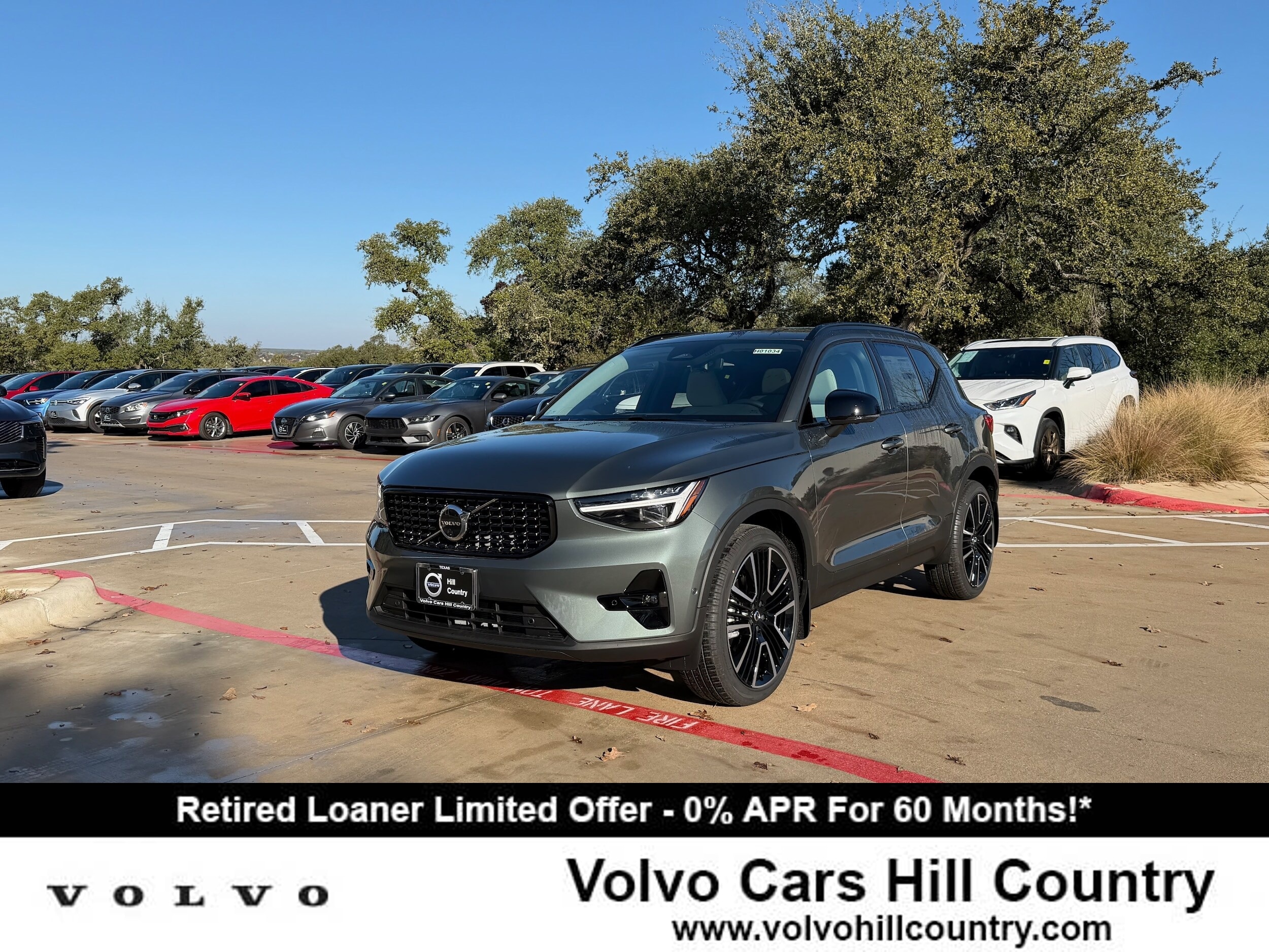 2026 Volvo XC40 SUV 