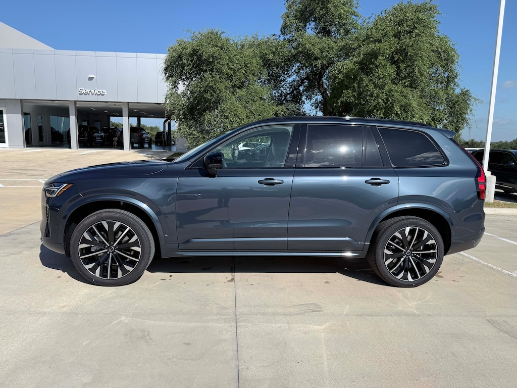 New 2026 Volvo XC90 B6 Ultra Dark Theme 7-Seater SUV