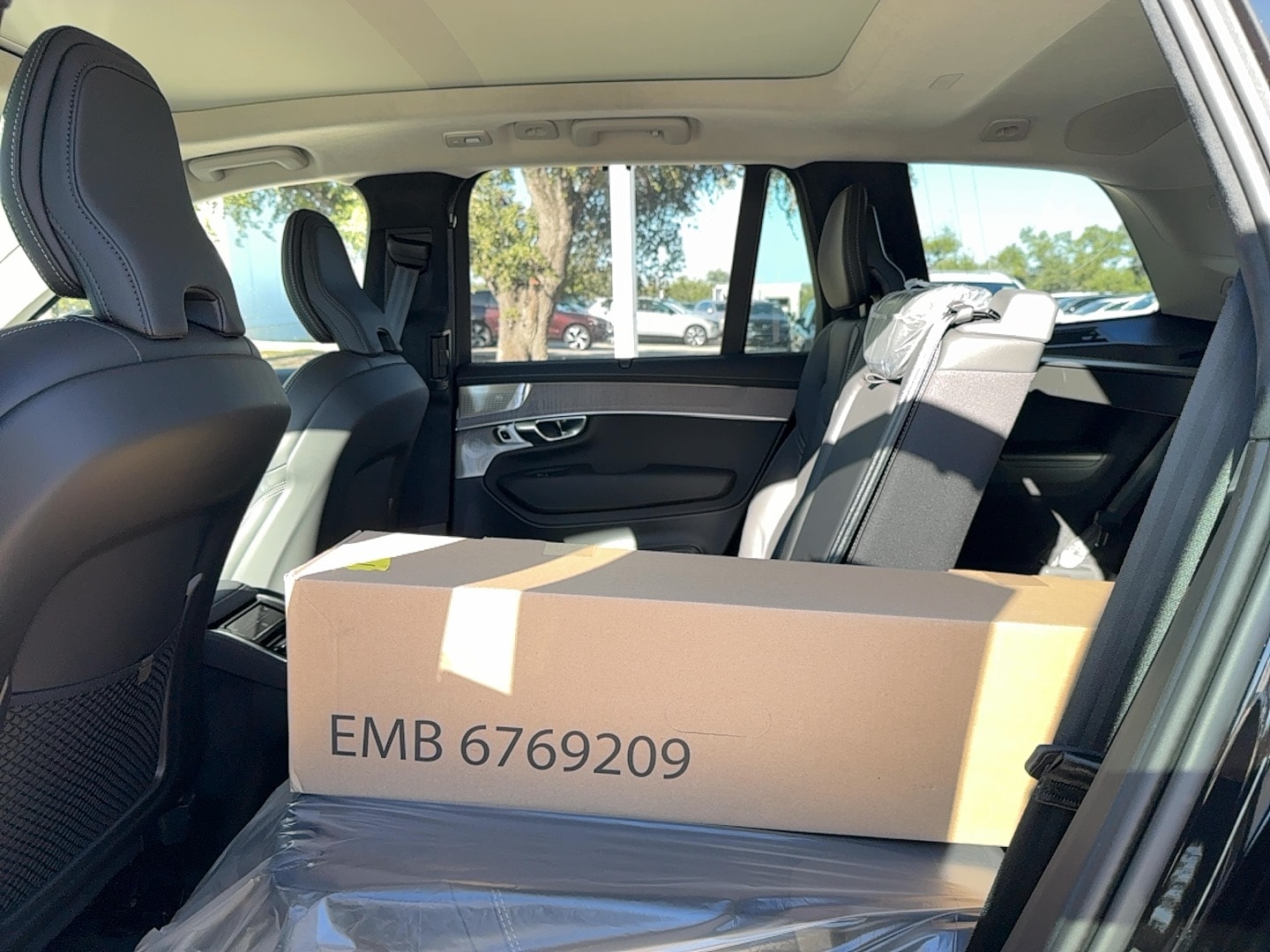 2026 Volvo XC90 Ultra - Photo 14