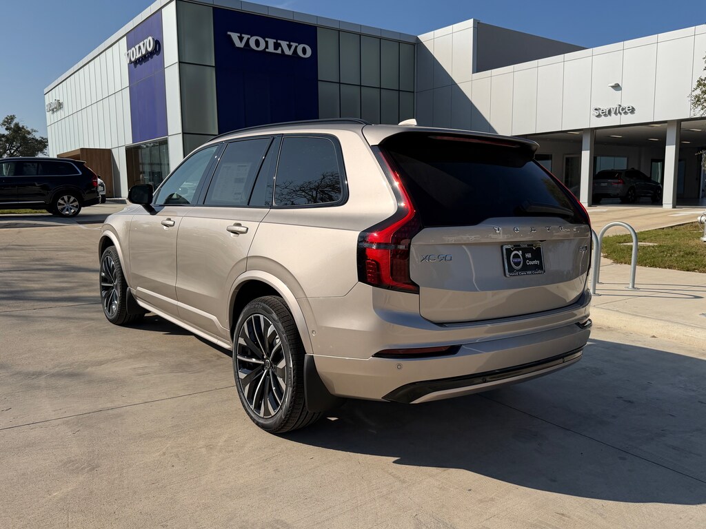 New 2026 Volvo XC90 B6 Ultra Dark Theme 7-Seater SUV
