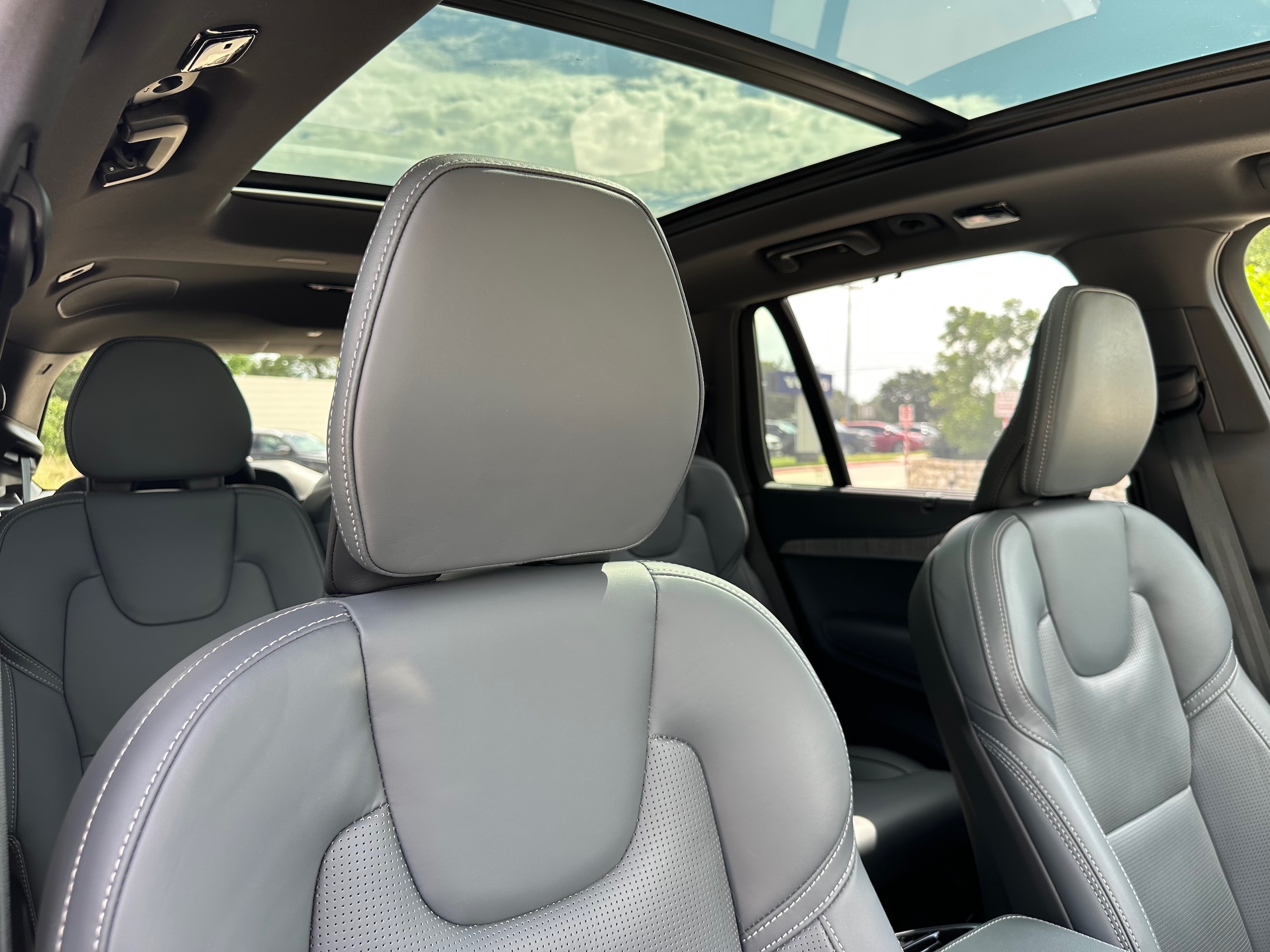 2024 Volvo XC90 Ultimate - Photo 11