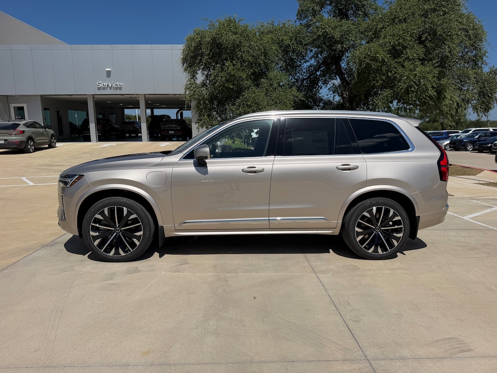 New 2026 Volvo XC90 plug-in hybrid T8 Plus 7-Seater SUV