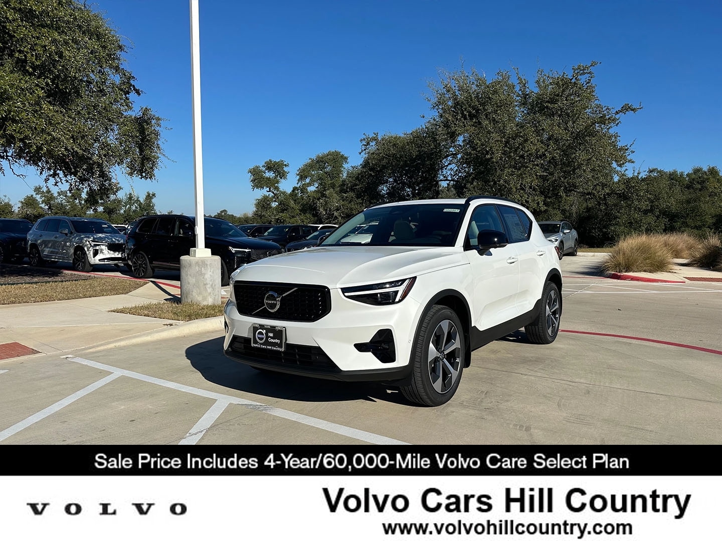 2026 Volvo XC40 SUV 