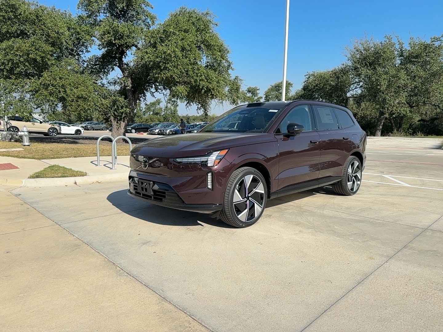 Used 2025 Volvo EX90 Ultra with VIN 7JDEV3VL1SG019976 for sale in Austin, TX